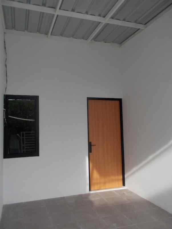 rumah top harga ngedrop lingkungan markotop