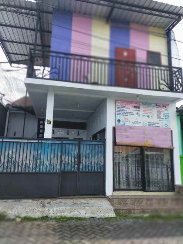 rumah usaha kost butik