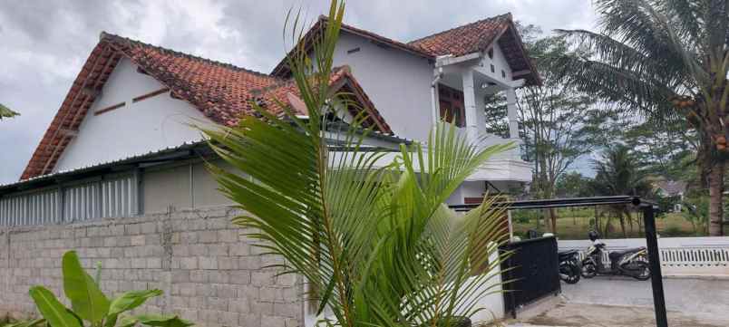 rumah view sawah strategis kota salatiga