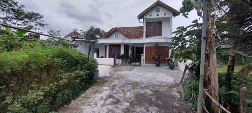 rumah view sawah strategis kota salatiga