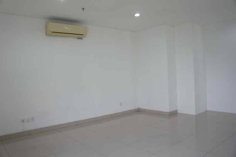 sewa office space gedung wahid 27