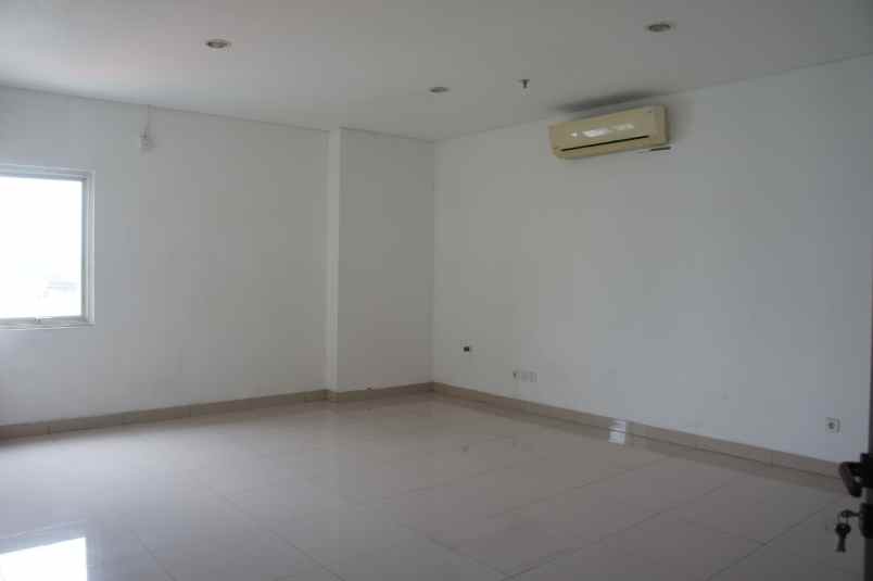 sewa office space gedung wahid 27
