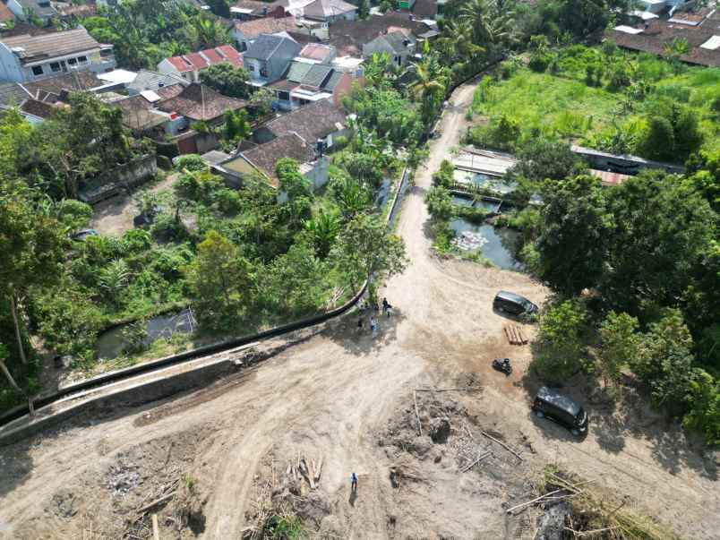 tanah kavling 400 meter dari jl magelang utara rsa ugm