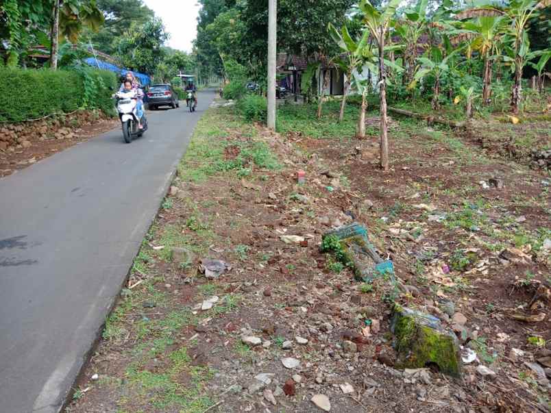 tanah kuto kerjo karanganyar