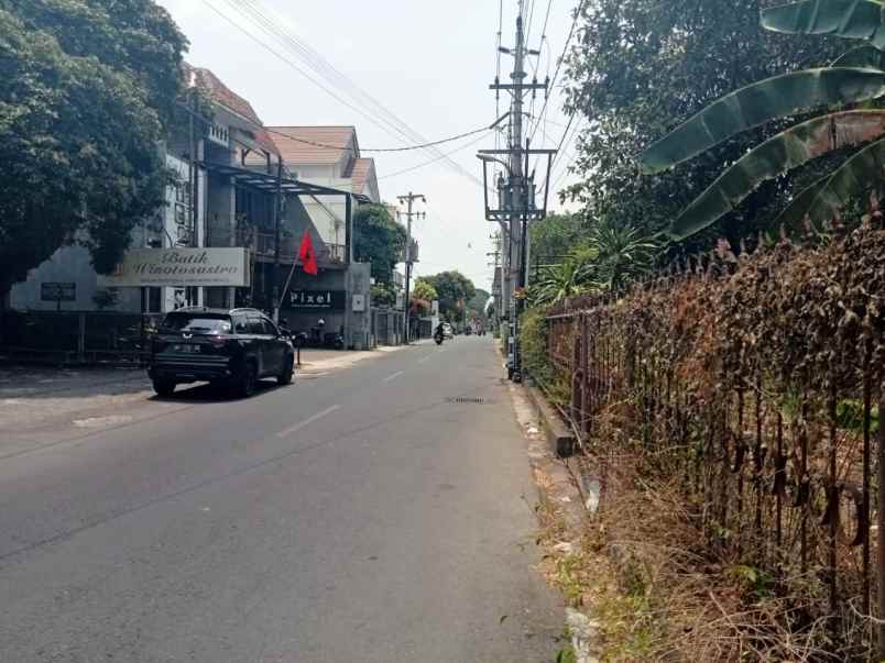 tanah luas pinggir jalan cocok di prawirotaman jogja