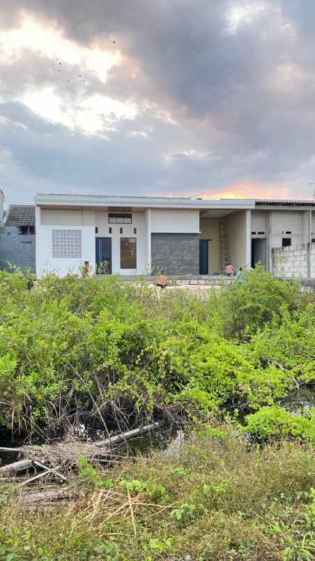 tanah murah siap bangun dan strategis cepat sudah shm