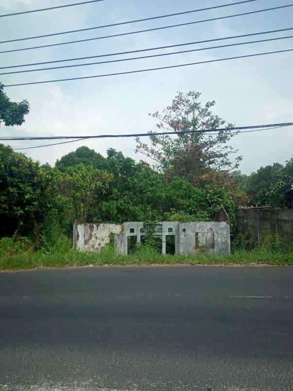 tanah sukadanaham pinggir jalan