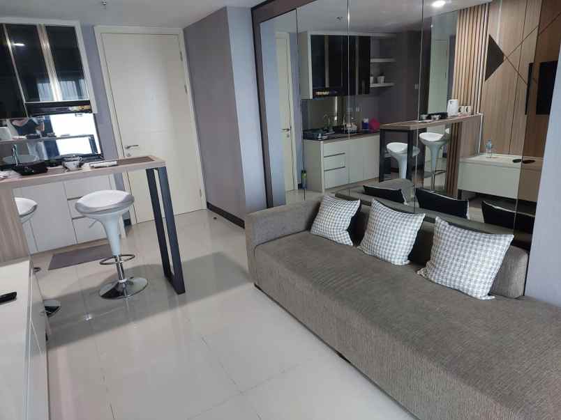 apartemen amor 2br full furnish view pool sea