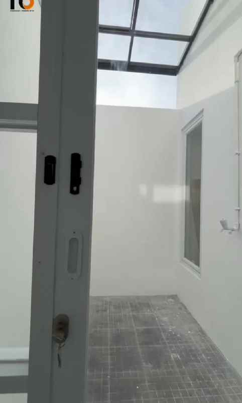 cluster baru 2 lantai one gate system di condet jaktim