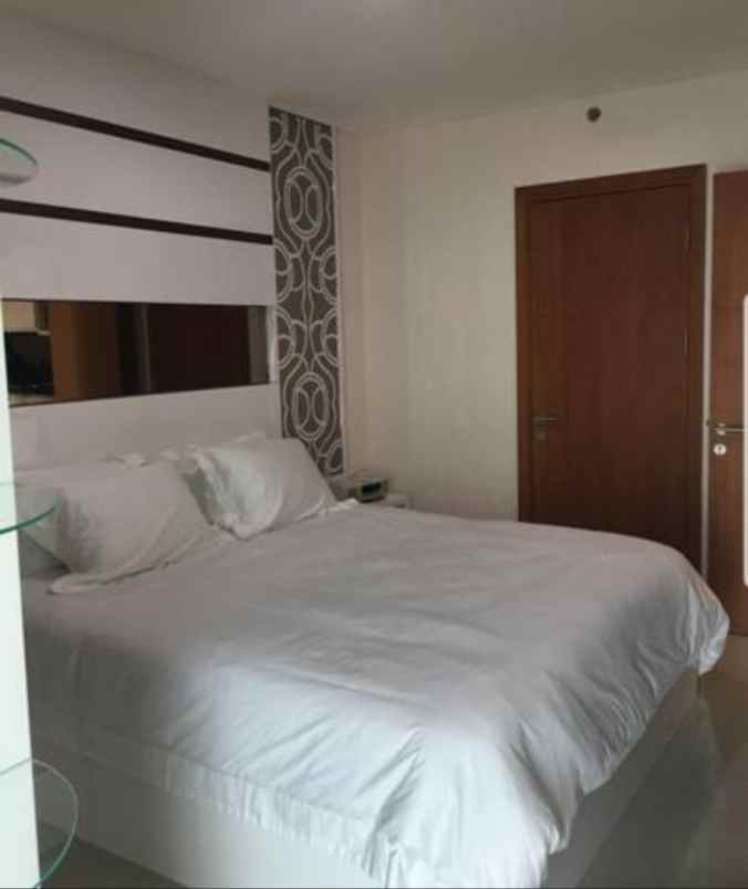 dijual apartemen 1br fullfurnished woodland park