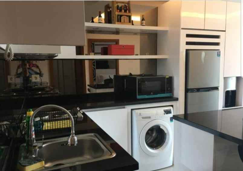 dijual apartemen 1br fullfurnished woodland park