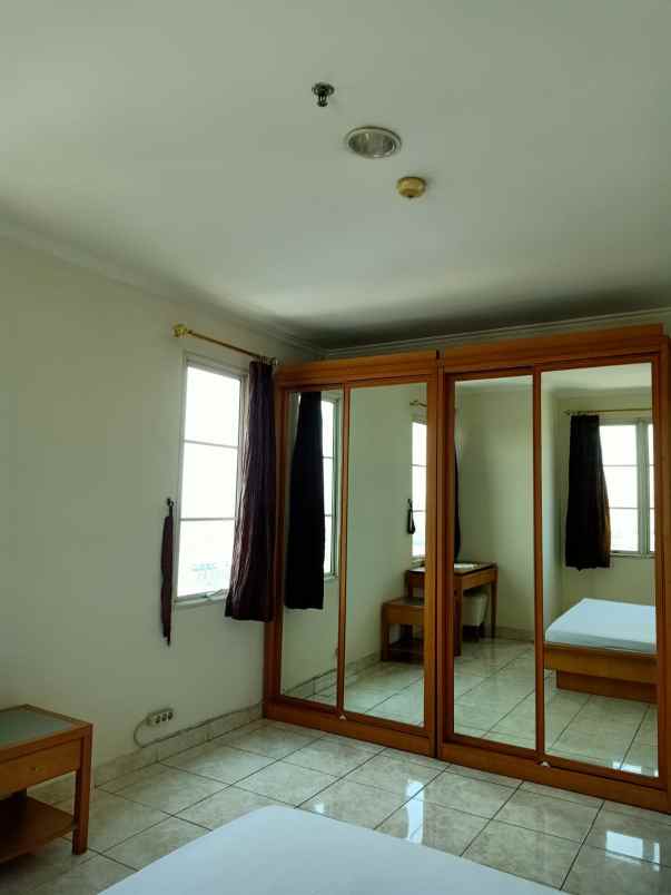 dijual apartemen apt frenchwalk moi kelapa