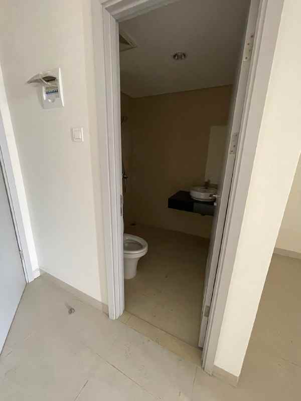 dijual apartemen grand sungkono lagoon