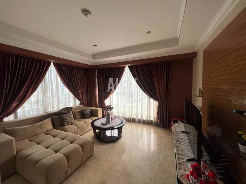 dijual apartemen istana sahid sudirman jakarta pusat