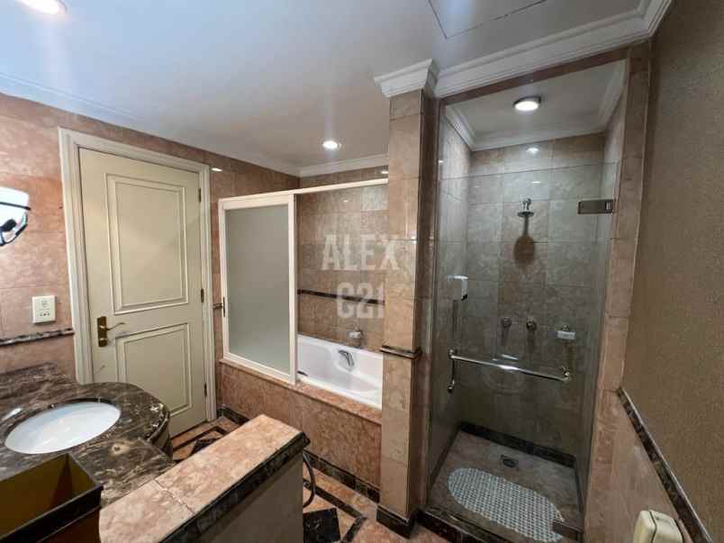 dijual apartemen istana sahid sudirman jakarta pusat