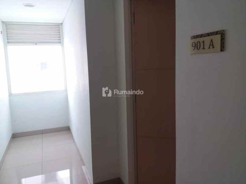 dijual apartemen jl mh thamrin rt 001 rw