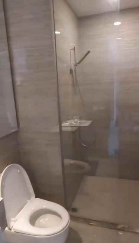 dijual apartemen pakuwon mall