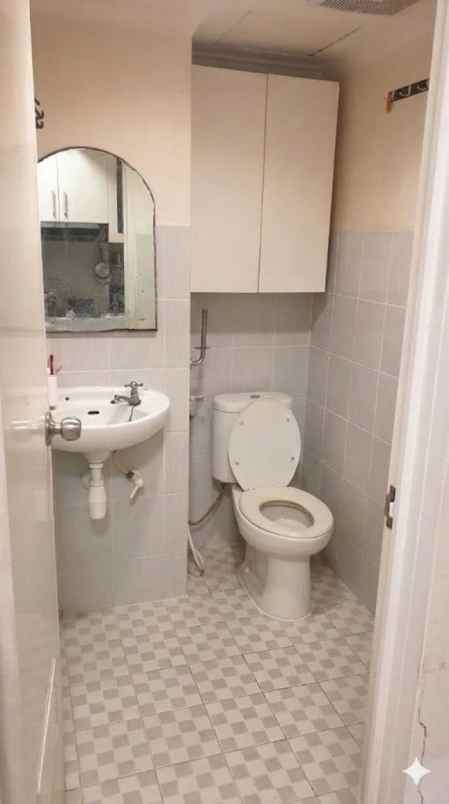 dijual apartemen puncak kertajaya