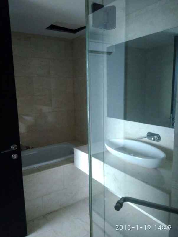 dijual apartemen satu8 kedoya selatan jakarta barat