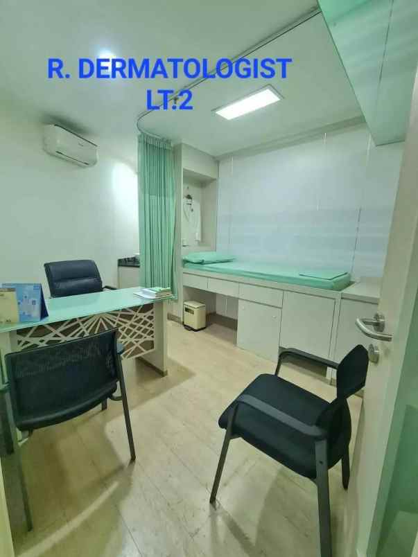 dijual cepat klinik siap operasional di jaksel