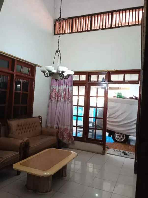 dijual cepat rumah di cipadu jaya