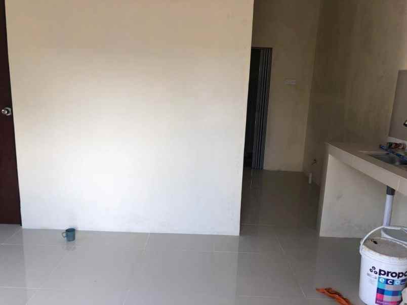 dijual cepat rumah hook di pondok pratiwi 3 sekupang