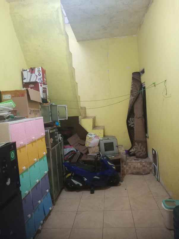 dijual cepat rumah komersil lokasi strategis 315jt