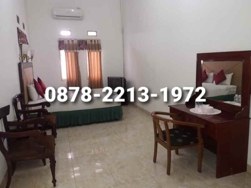 dijual cepat rumah villa dekat kampus uninus bandung