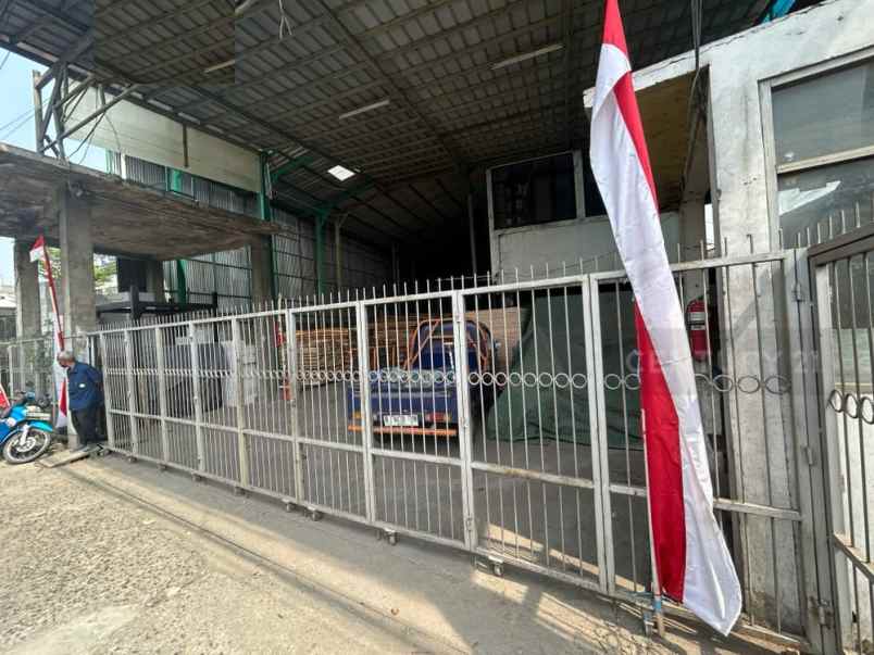 dijual gudang raya cibarusah bekasi lokasi strategis