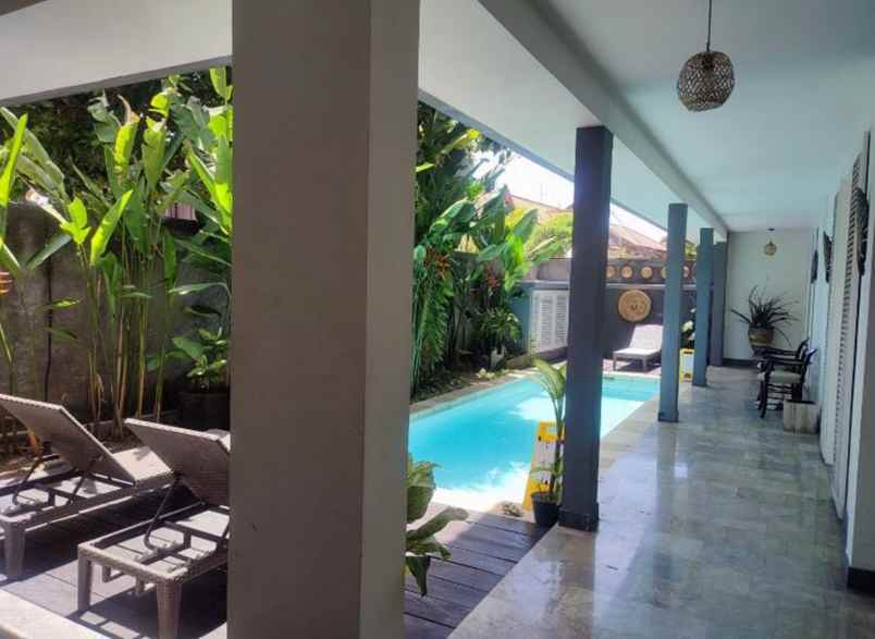dijual hotel jl petitenget kerobokan