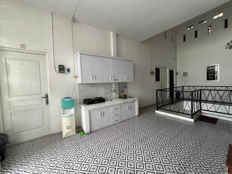 dijual kost di majapahit semarang