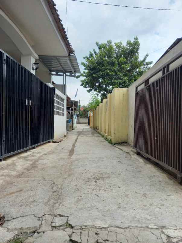 dijual kost gang sudirja sukamenak bandung