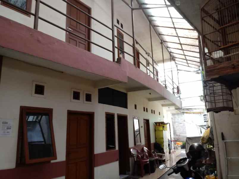 dijual kost jalan gunung batu