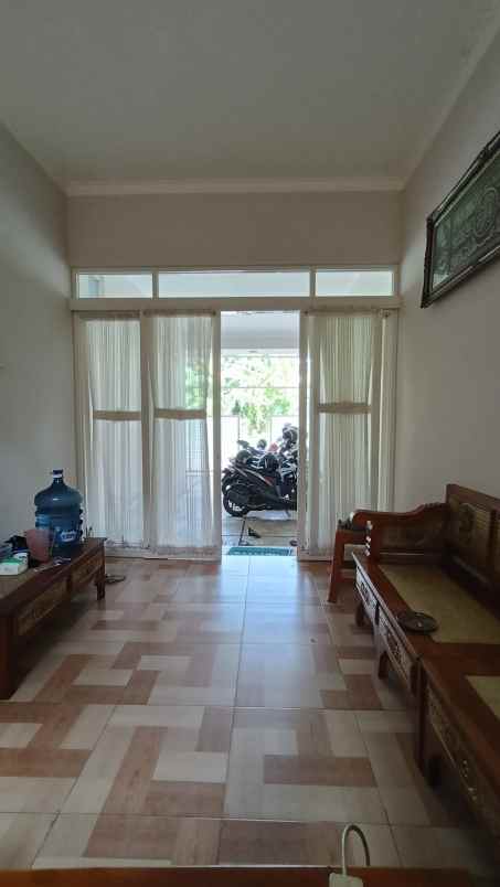 dijual kost jalan joyo agung kav 09