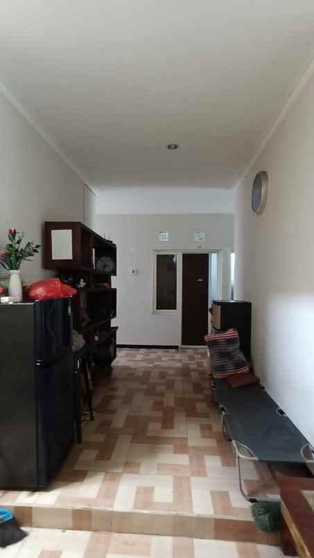 dijual kost jalan joyo agung kav 09