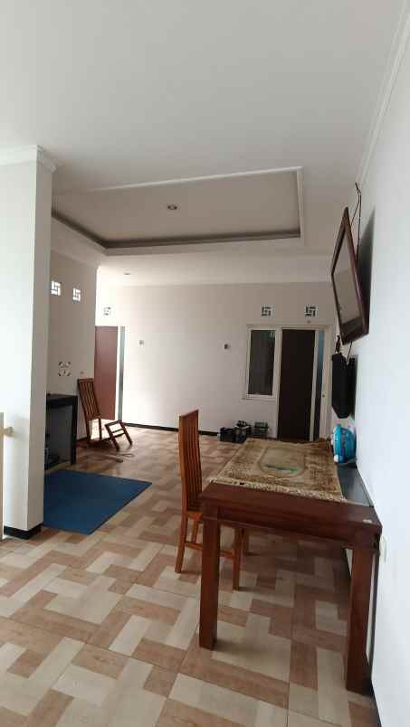 dijual kost jalan joyo agung kav 09