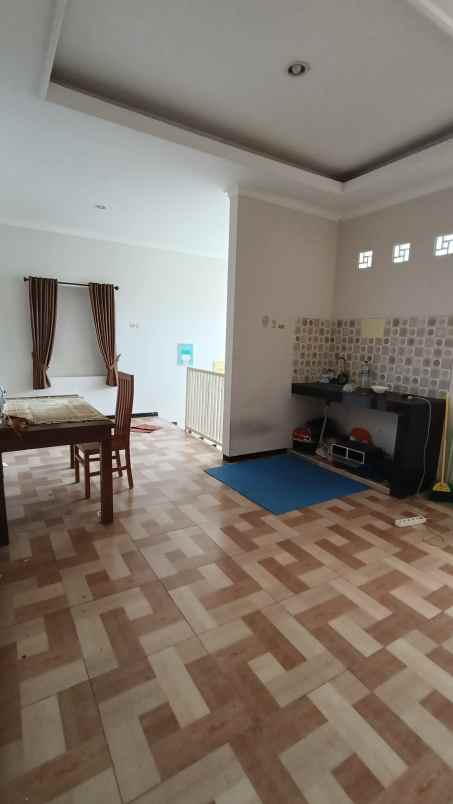 dijual kost jalan joyo agung kav 09