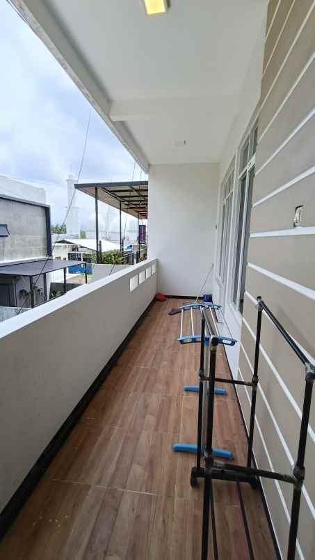 dijual kost jalan joyo agung kav 09