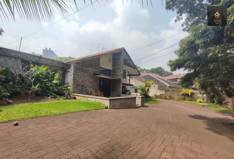 dijual kost jl sayap sukajadi sayap