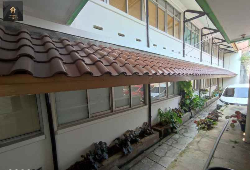 dijual kost jl sayap sukajadi sayap