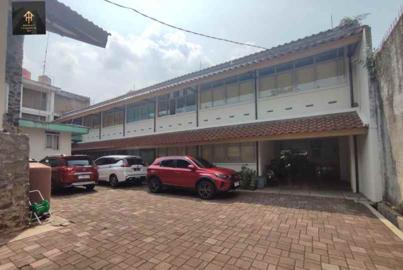 dijual kost jl sayap sukajadi sayap