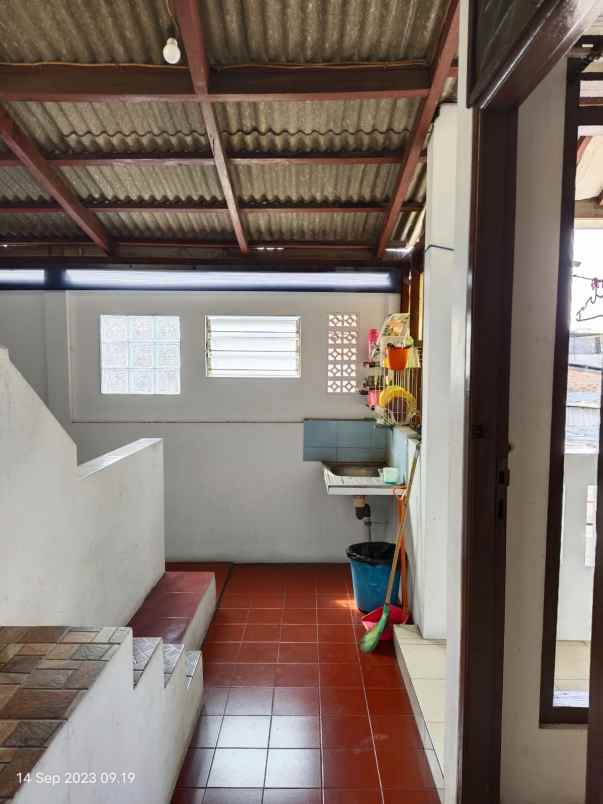 dijual kost jl sunter jaya