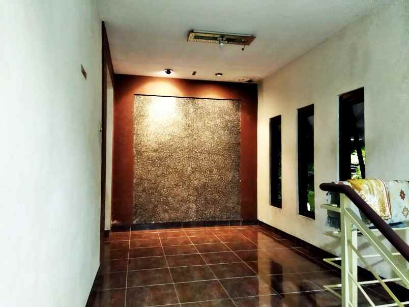 dijual kost kemanggisan palmerah