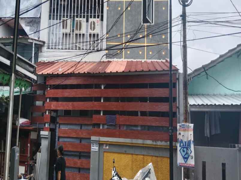 dijual kost kramat senen