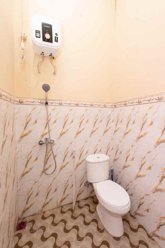 dijual quest house prospek investasi di caruban madiun