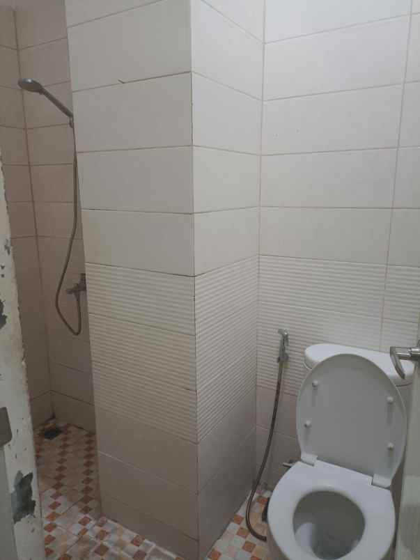 dijual ruko gudang kantor buahbatu