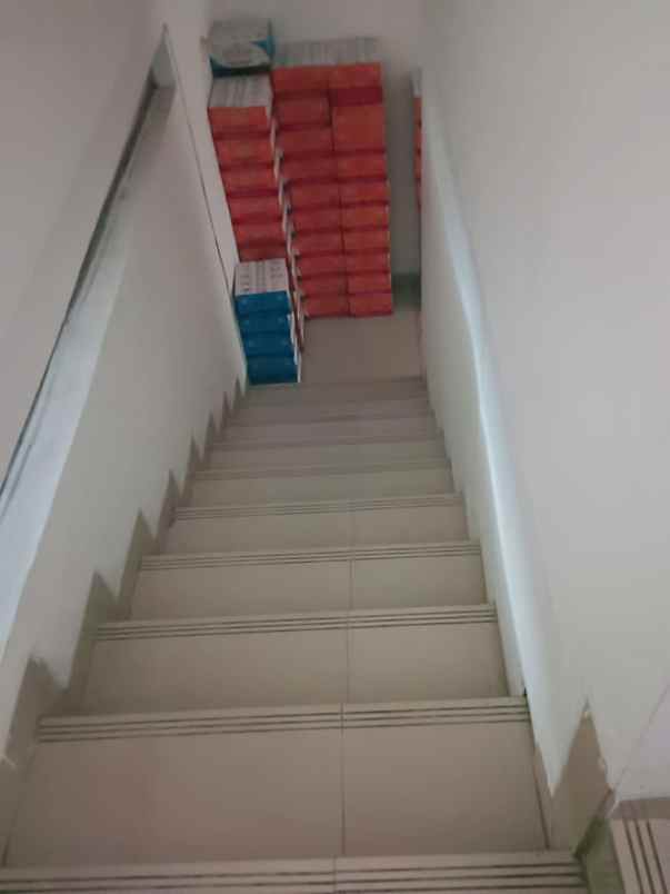 dijual ruko gudang kantor buahbatu