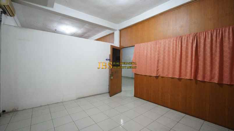 dijual ruko gudang kantor jalan gatot subroto