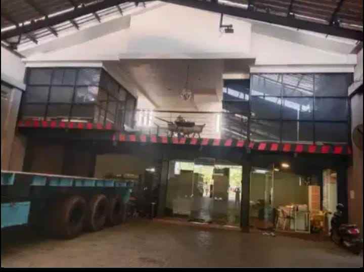 dijual ruko gudang kantor jalan raya demak