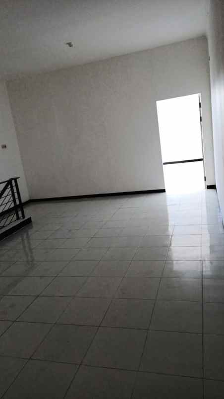 dijual ruko gudang kantor kalianak permai